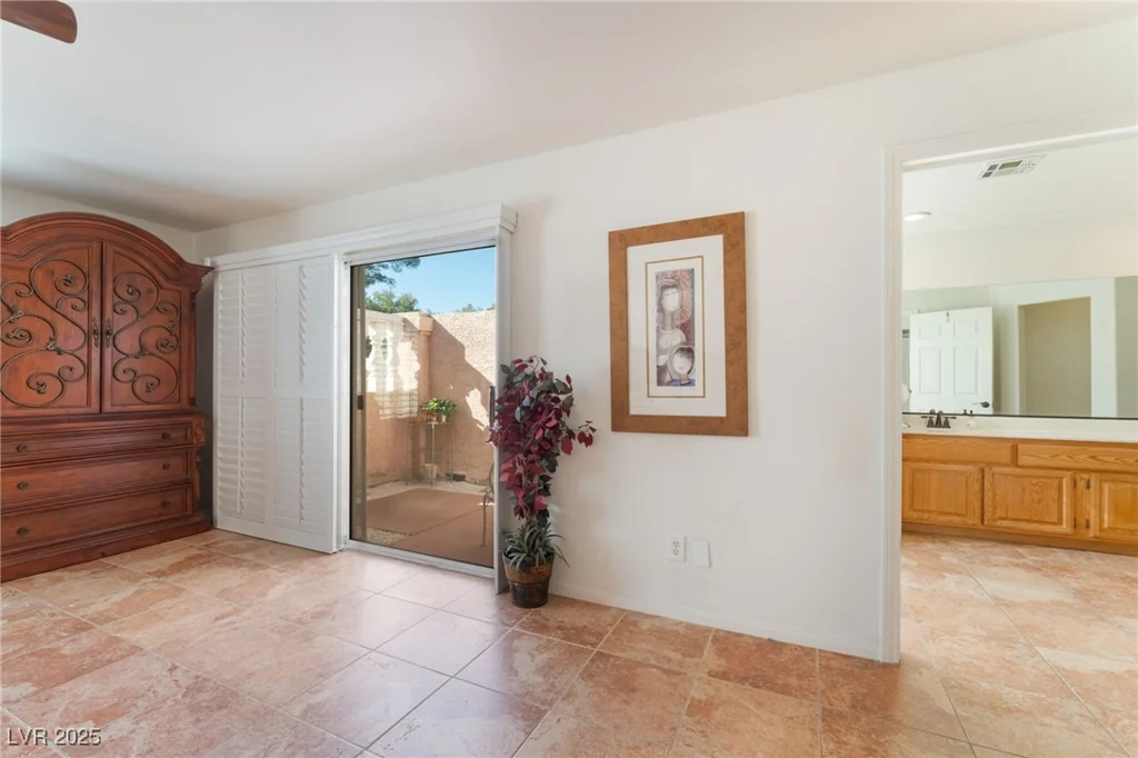 3040 Ocean Port, Las Vegas, NV 89117