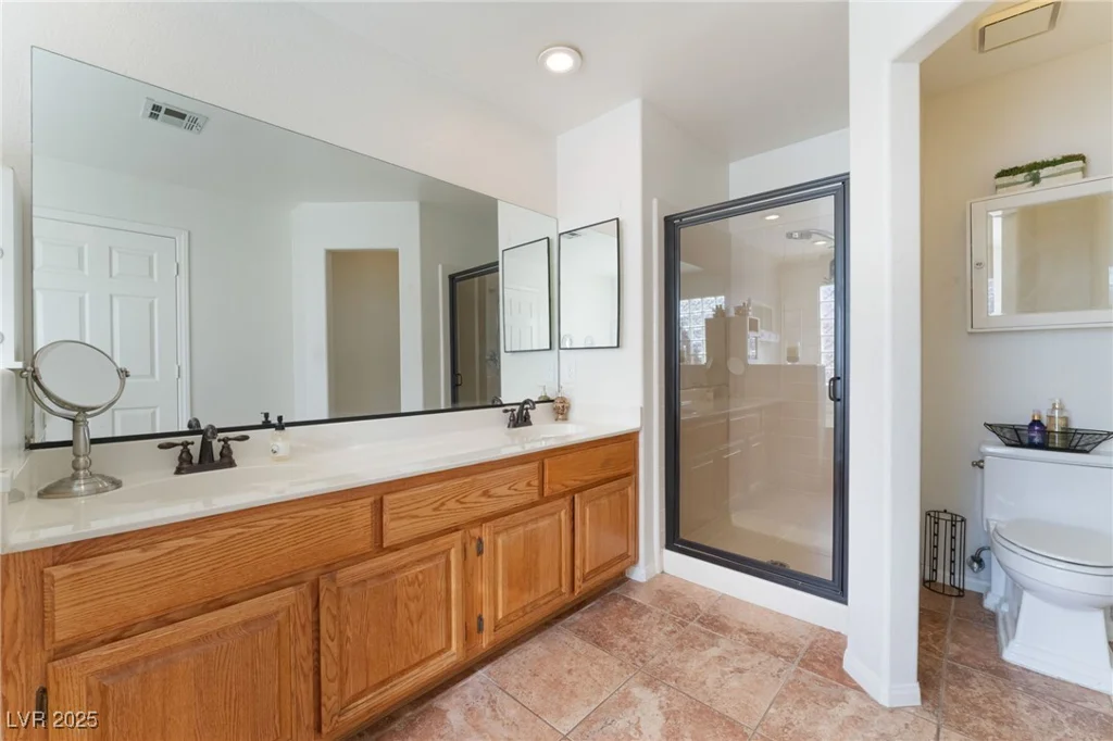 3040 Ocean Port, Las Vegas, NV 89117