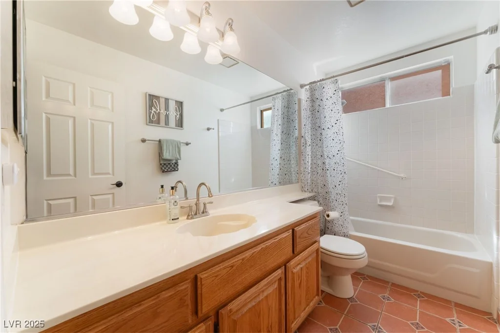 3040 Ocean Port, Las Vegas, NV 89117