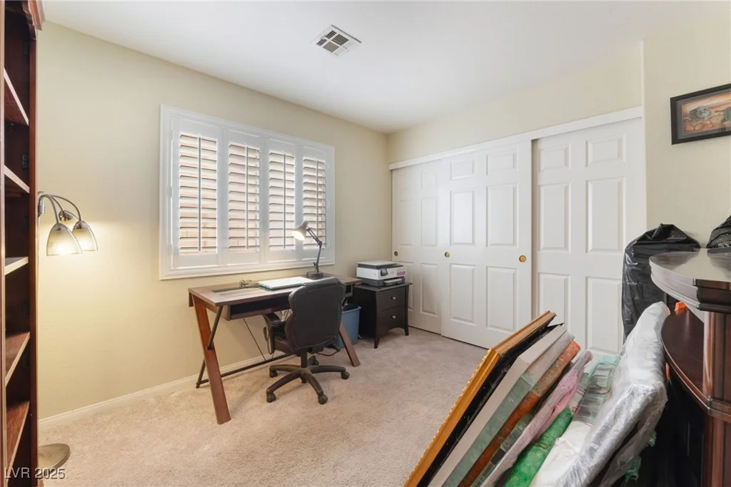 3040 Ocean Port, Las Vegas, NV 89117