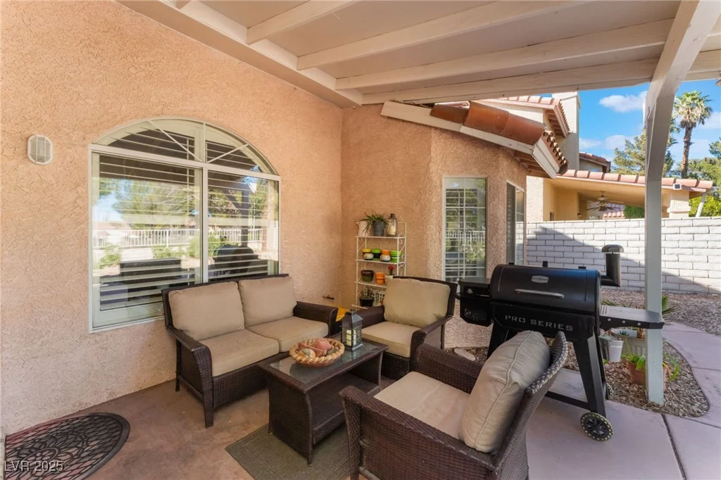 3040 Ocean Port, Las Vegas, NV 89117