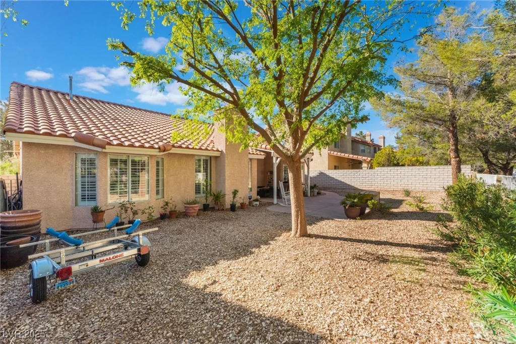 3040 Ocean Port, Las Vegas, NV 89117