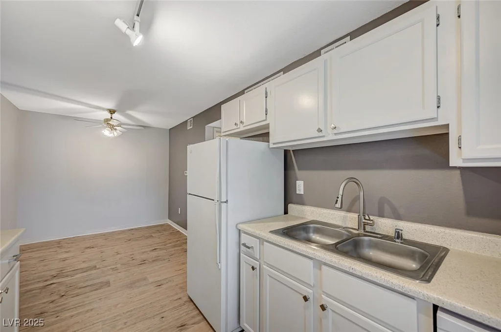 231 Horizon Ridge, Henderson, NV 89012