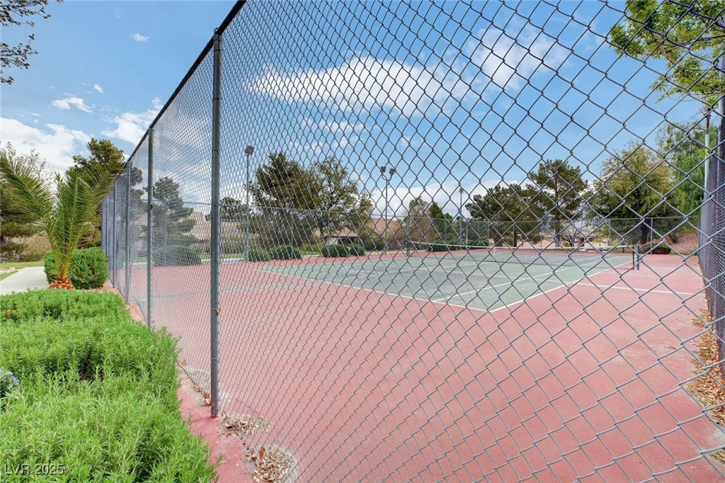 231 Horizon Ridge, Henderson, NV 89012