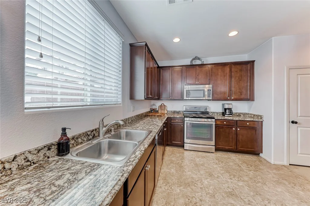 3767 Westeros Landing, Las Vegas, NV 89141