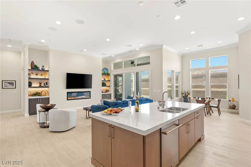 5719 Christian Creek, Las Vegas, NV 89149