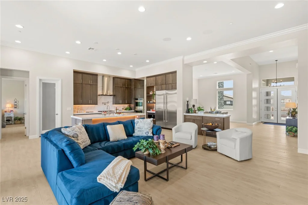 5719 Christian Creek, Las Vegas, NV 89149