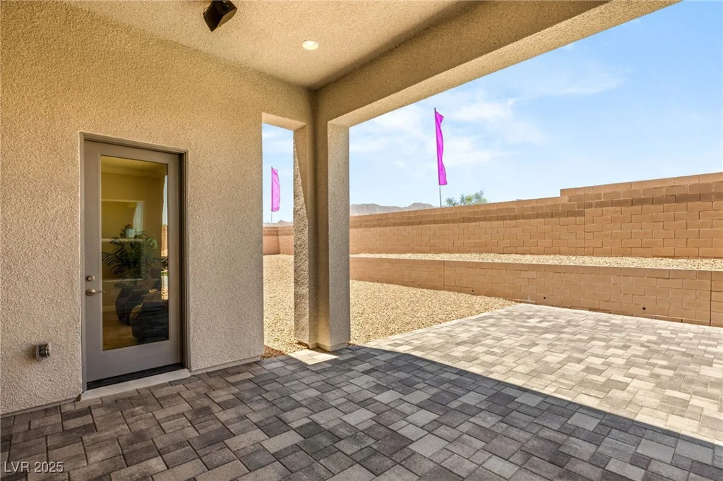 5719 Christian Creek, Las Vegas, NV 89149