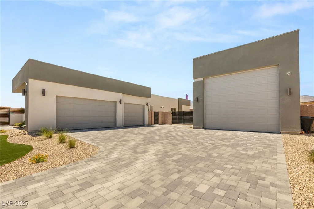 5719 Christian Creek, Las Vegas, NV 89149