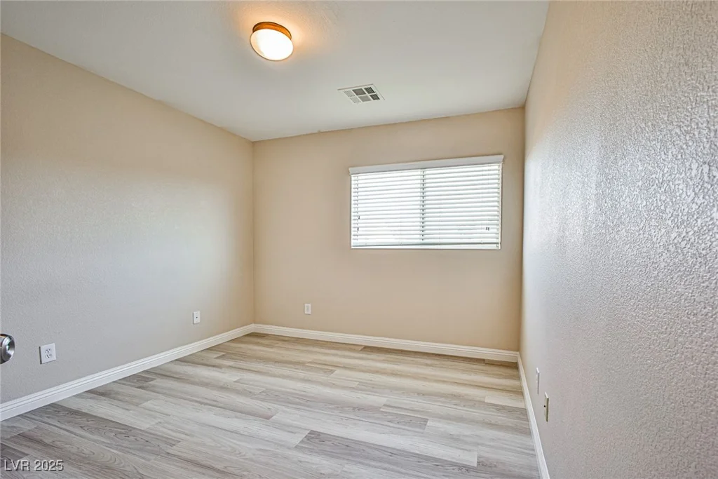 4817 Eureka Diamond, Las Vegas, NV 89139