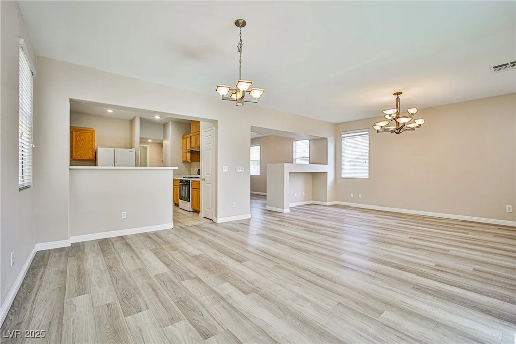 4817 Eureka Diamond, Las Vegas, NV 89139