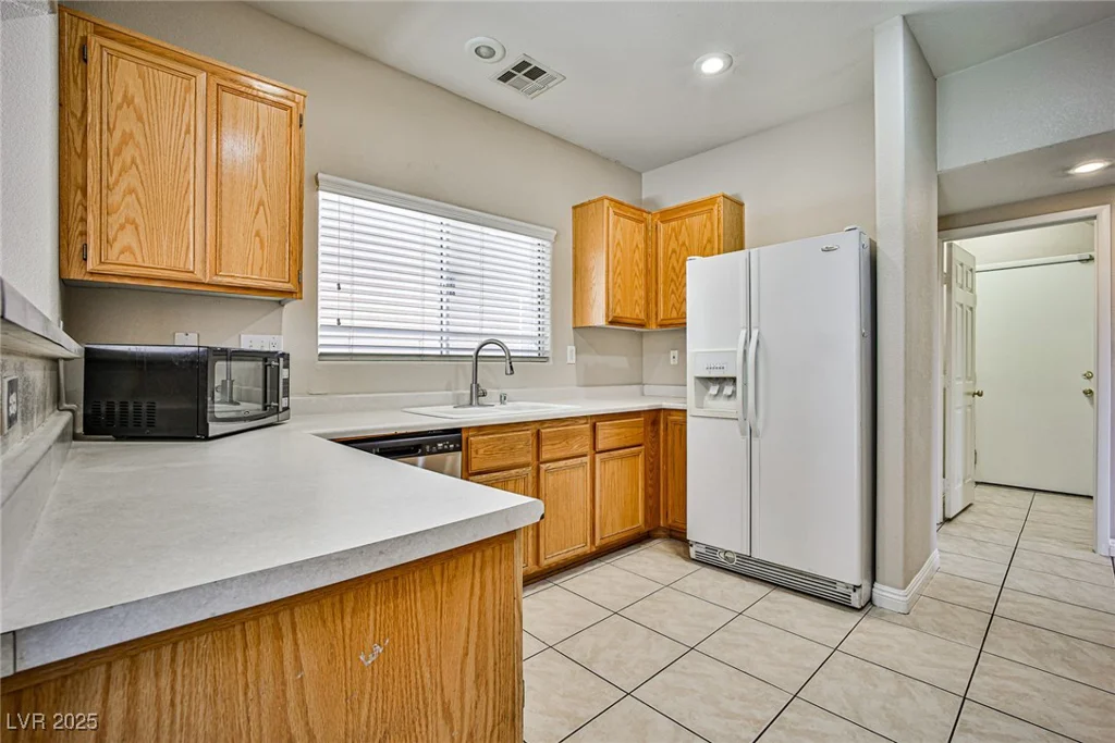 4817 Eureka Diamond, Las Vegas, NV 89139