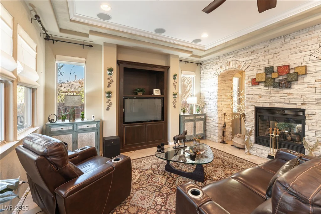 1013 Baronet, Las Vegas, NV 89138
