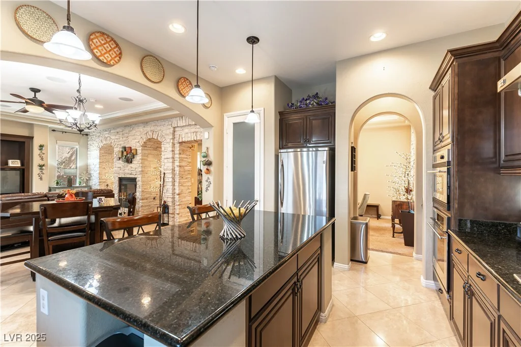 1013 Baronet, Las Vegas, NV 89138