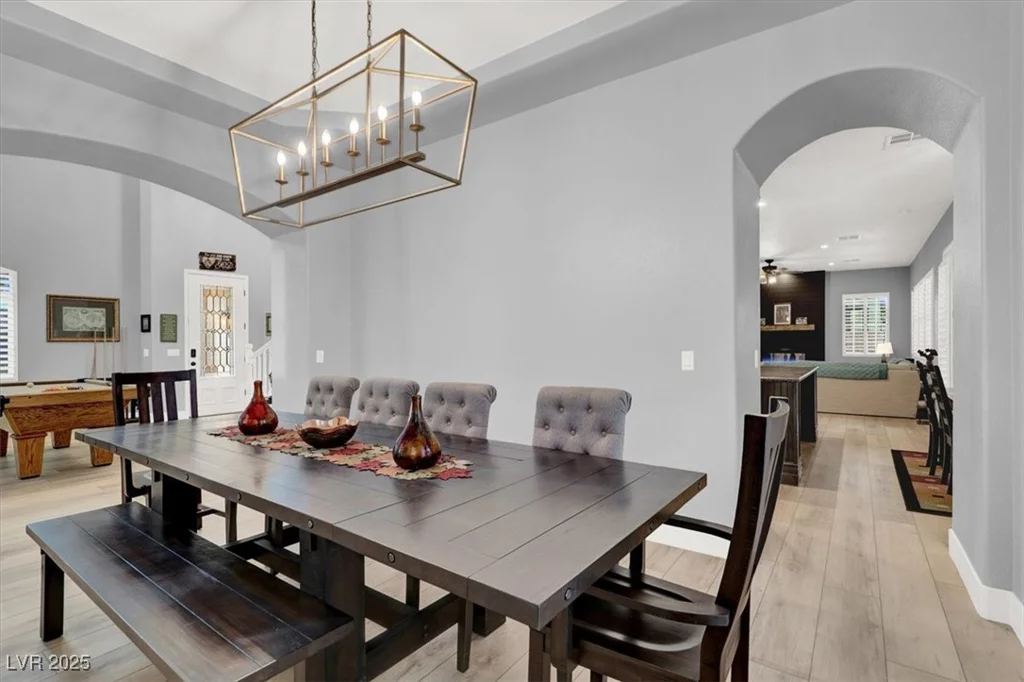 8102 Villa De La Playa, Las Vegas, NV 89131