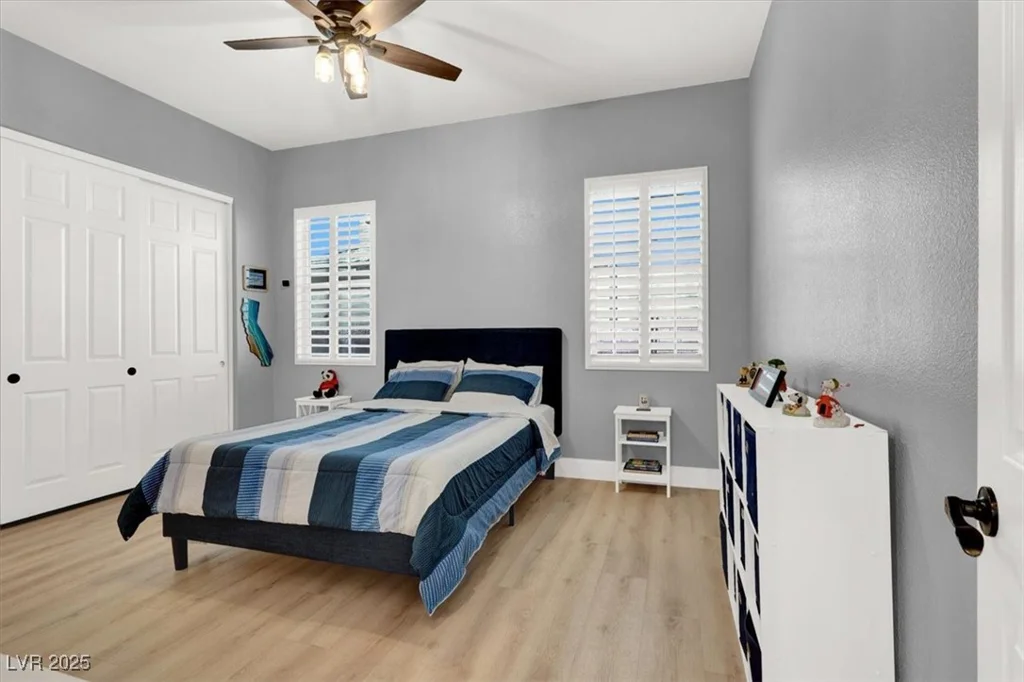 8102 Villa De La Playa, Las Vegas, NV 89131