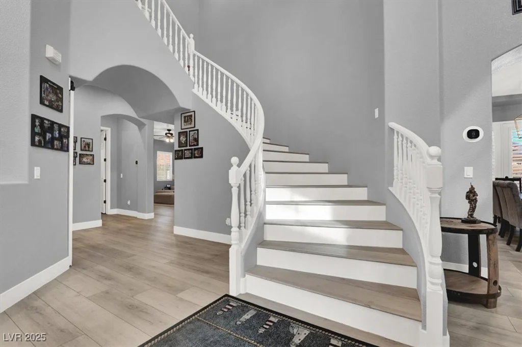 8102 Villa De La Playa, Las Vegas, NV 89131