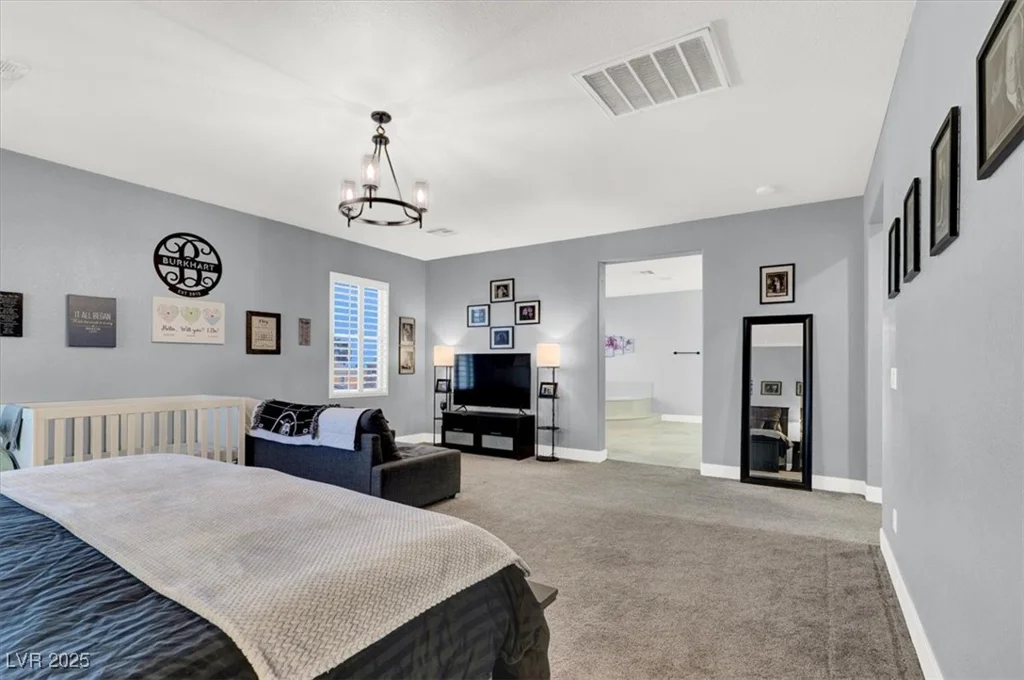 8102 Villa De La Playa, Las Vegas, NV 89131