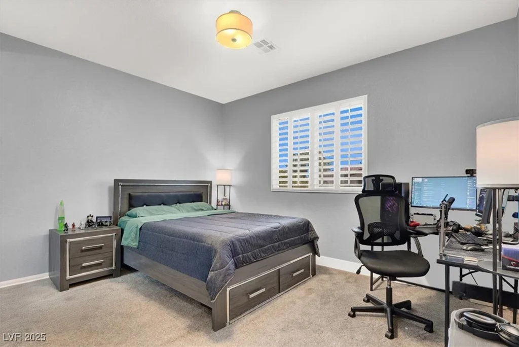 8102 Villa De La Playa, Las Vegas, NV 89131