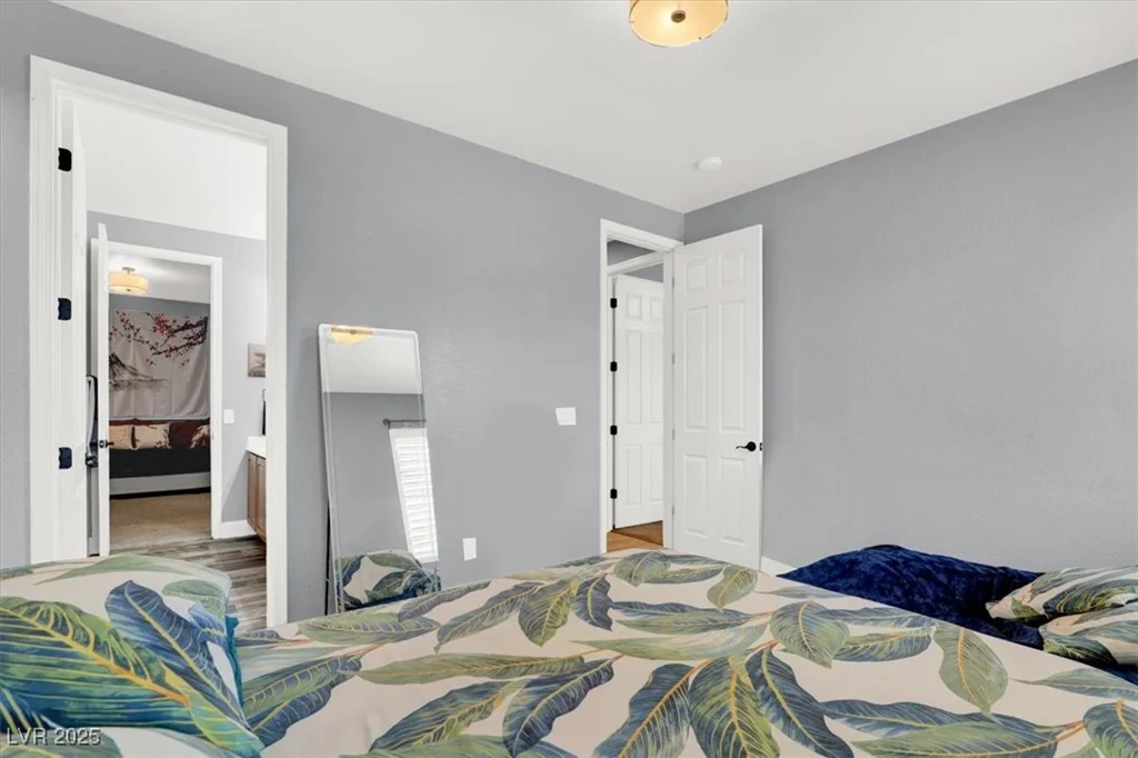 8102 Villa De La Playa, Las Vegas, NV 89131