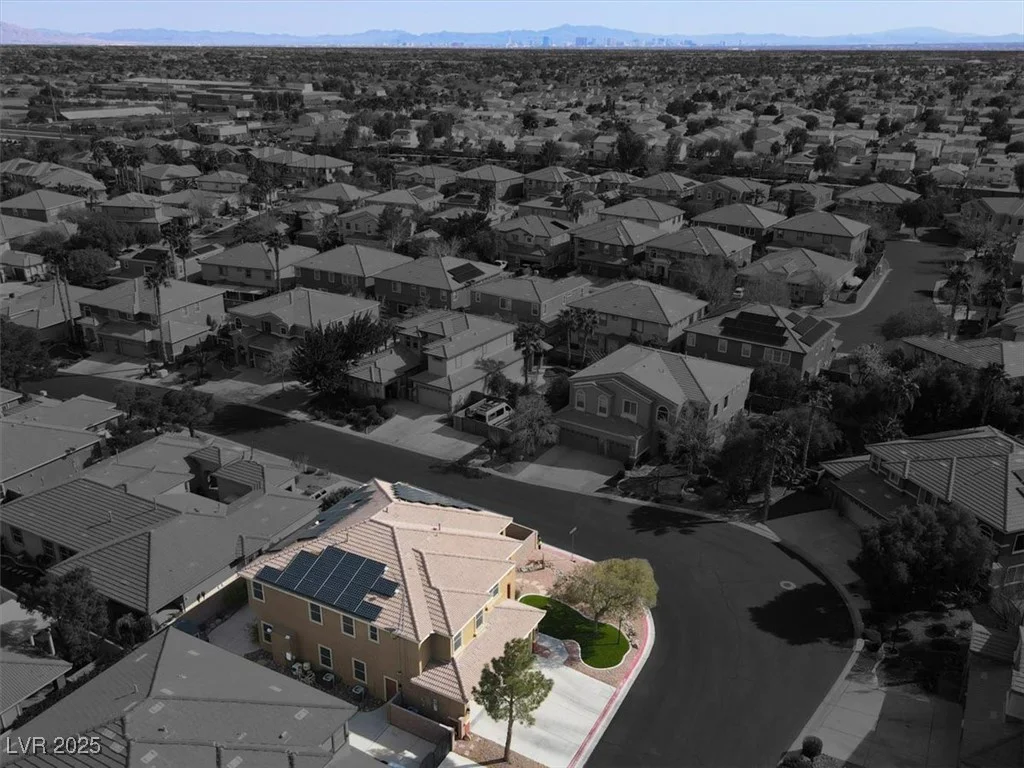 8102 Villa De La Playa, Las Vegas, NV 89131