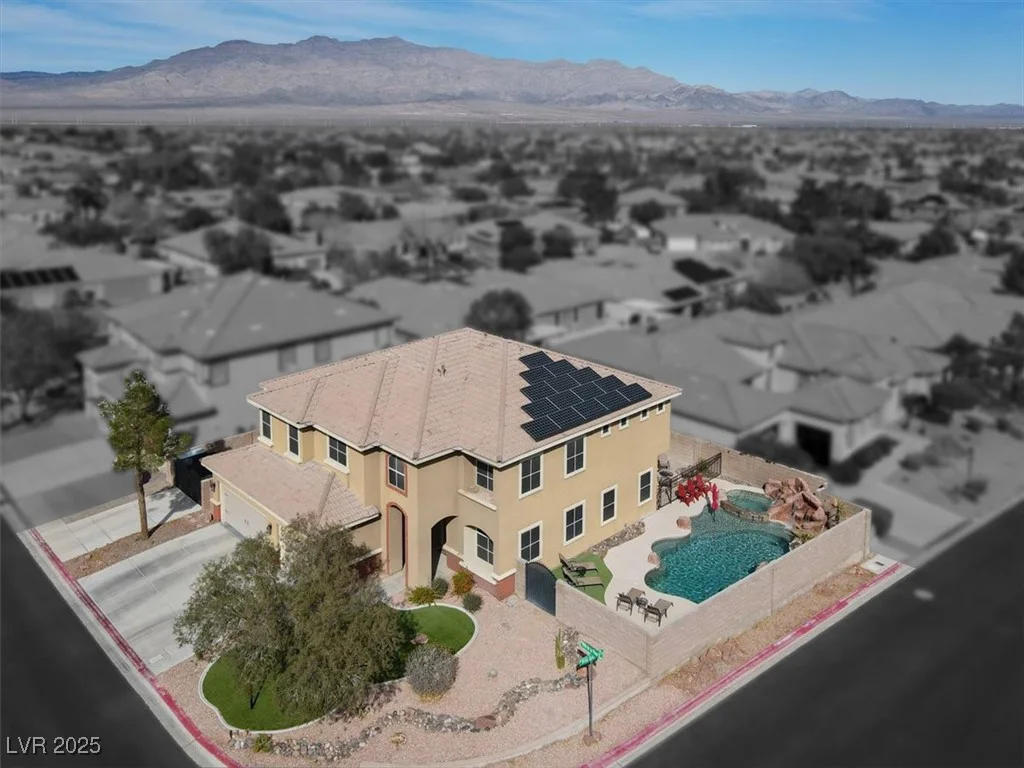 8102 Villa De La Playa, Las Vegas, NV 89131