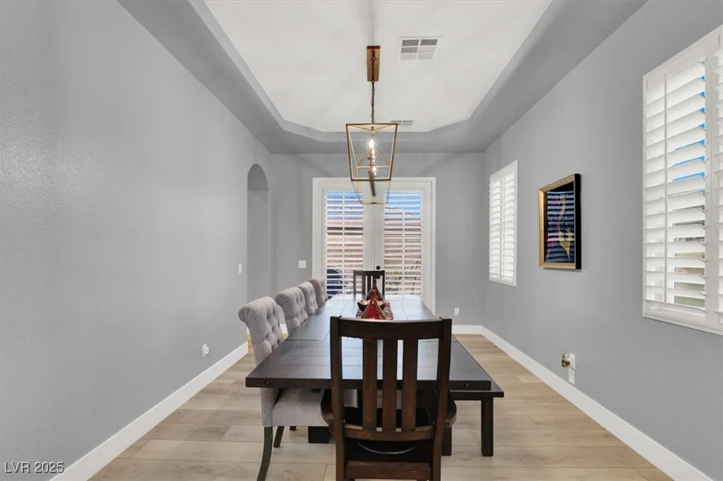 8102 Villa De La Playa, Las Vegas, NV 89131