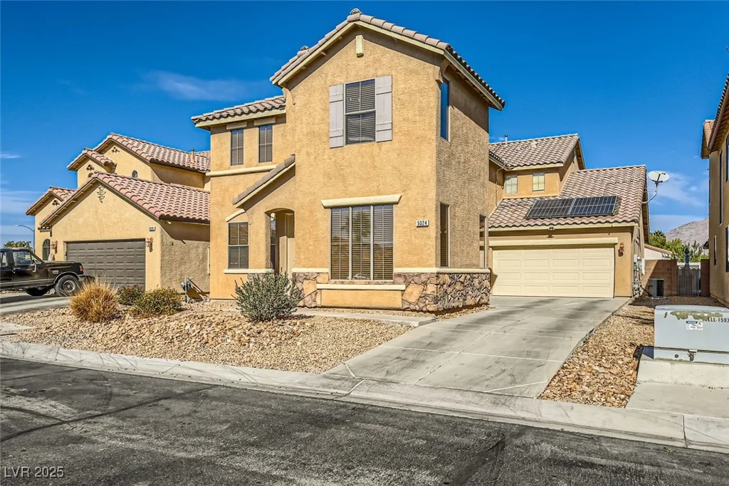 5024 Stone Bay, Las Vegas, NV 89131