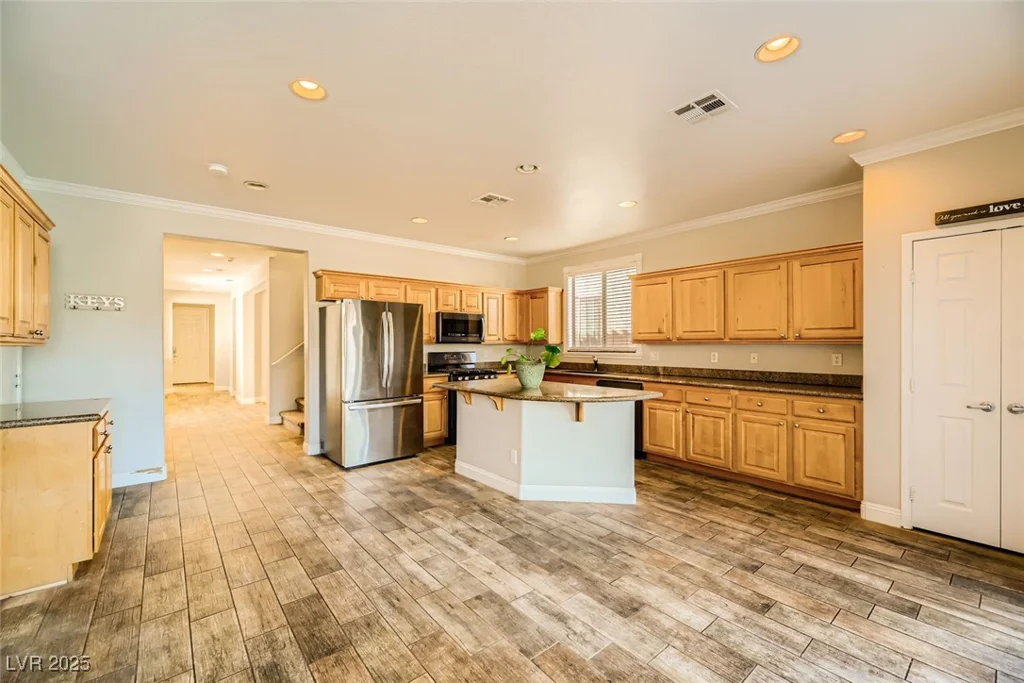 5024 Stone Bay, Las Vegas, NV 89131