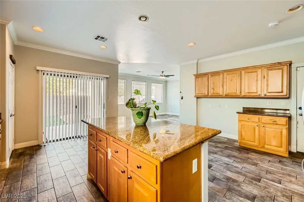 5024 Stone Bay, Las Vegas, NV 89131
