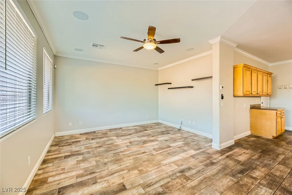 5024 Stone Bay, Las Vegas, NV 89131