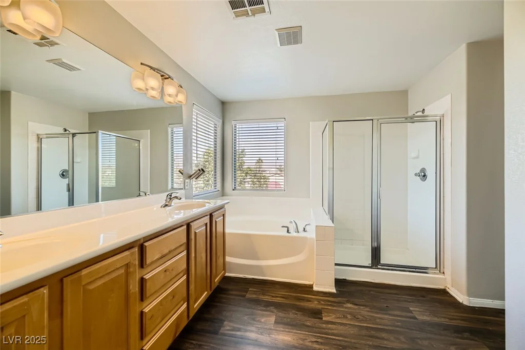 5024 Stone Bay, Las Vegas, NV 89131
