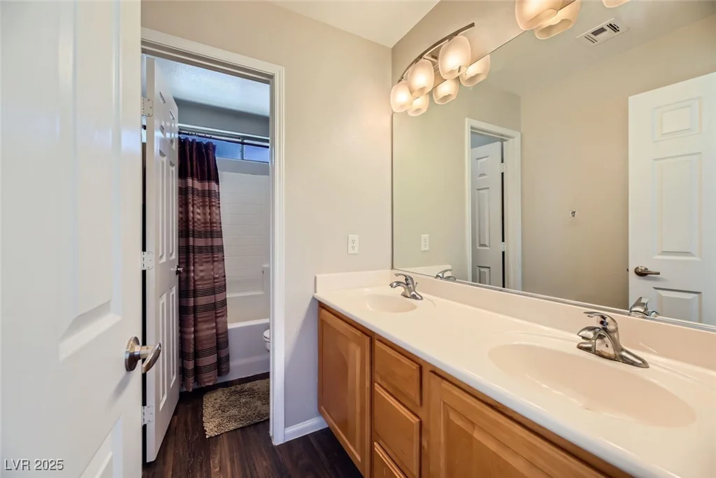 5024 Stone Bay, Las Vegas, NV 89131