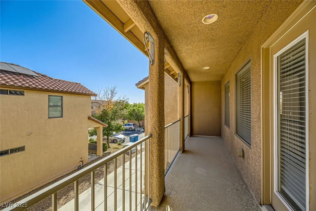 5024 Stone Bay, Las Vegas, NV 89131
