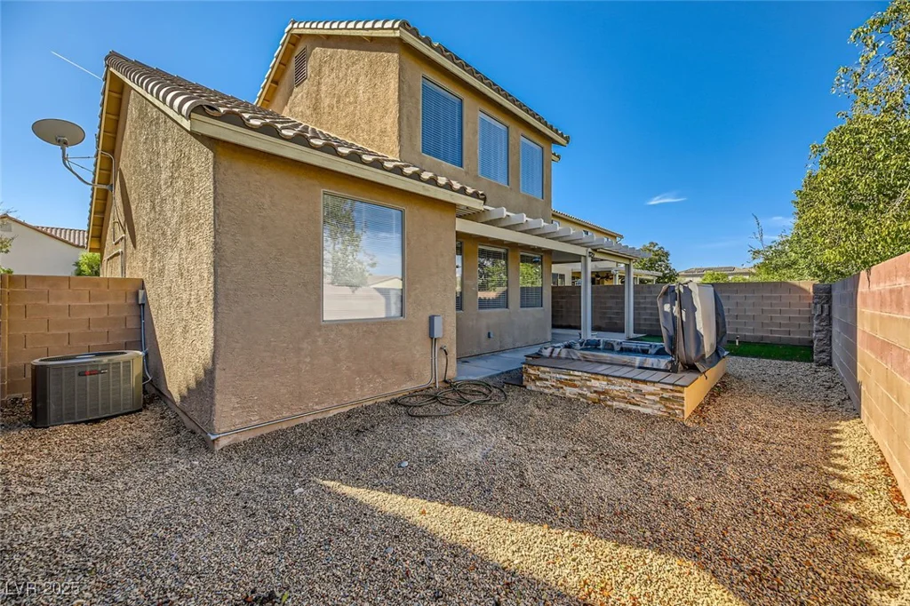 5024 Stone Bay, Las Vegas, NV 89131