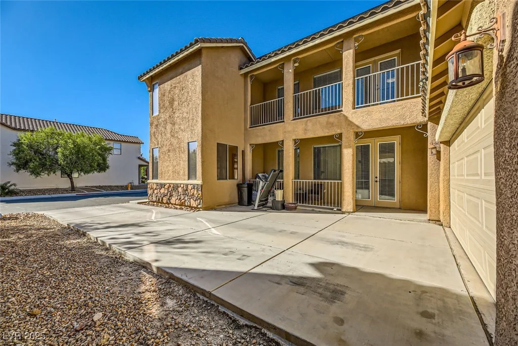 5024 Stone Bay, Las Vegas, NV 89131