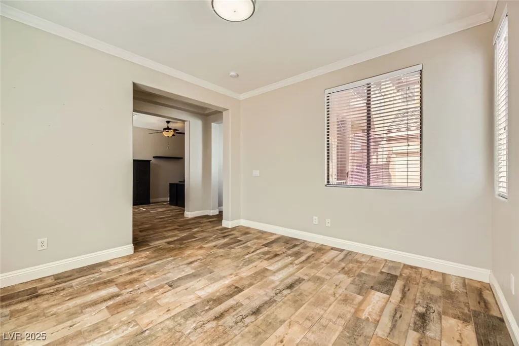 5024 Stone Bay, Las Vegas, NV 89131