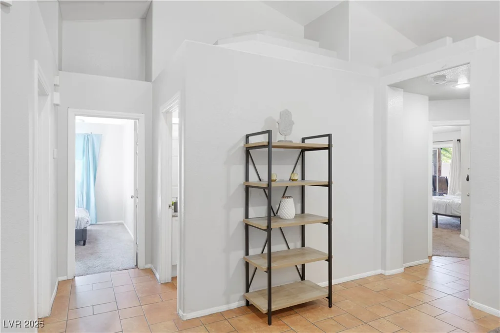 124 Beach Oak, Henderson, NV 89002