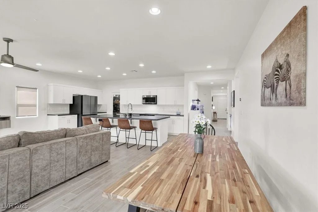 5555 San Pietro, Pahrump, NV 89061