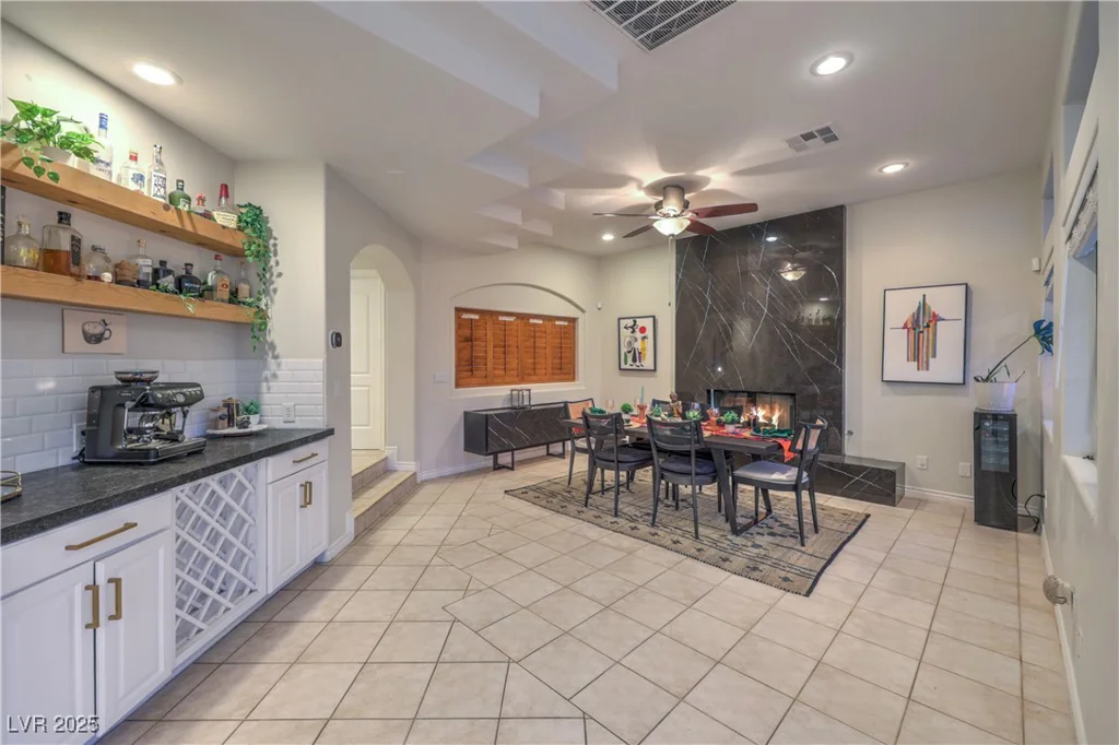 8032 Marbella, Las Vegas, NV 89128