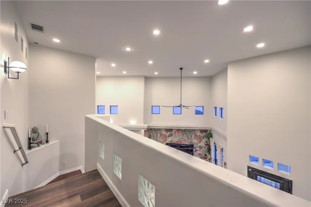 8032 Marbella, Las Vegas, NV 89128