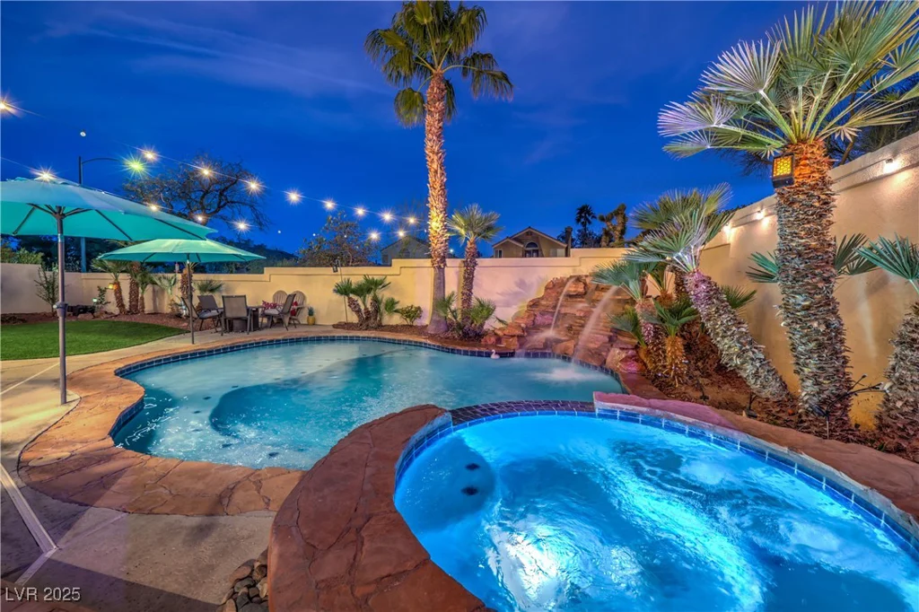 8032 Marbella, Las Vegas, NV 89128