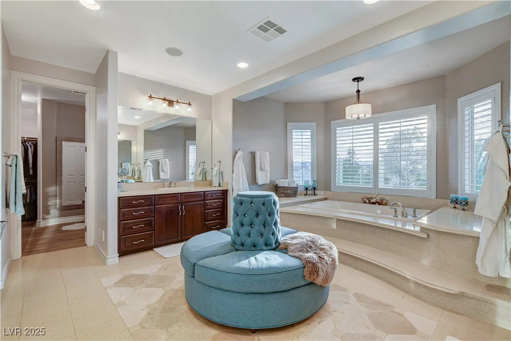 9475 Windham Heights, Las Vegas, NV 89139