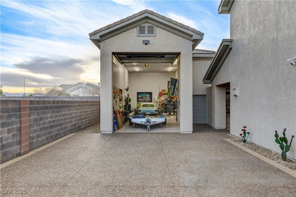 9475 Windham Heights, Las Vegas, NV 89139
