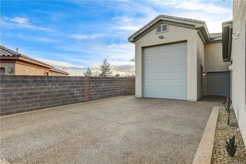 9475 Windham Heights, Las Vegas, NV 89139