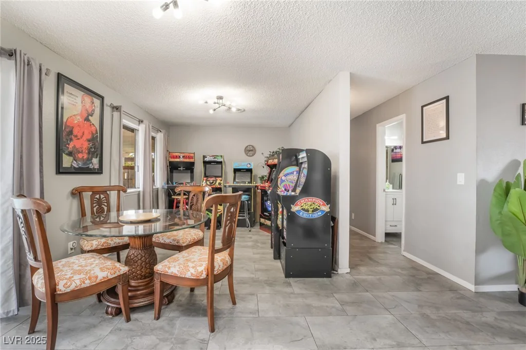 212 Torrey Pines, Las Vegas, NV 89107