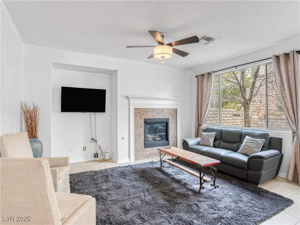 11820 Calle De Sol, Las Vegas, NV 89138