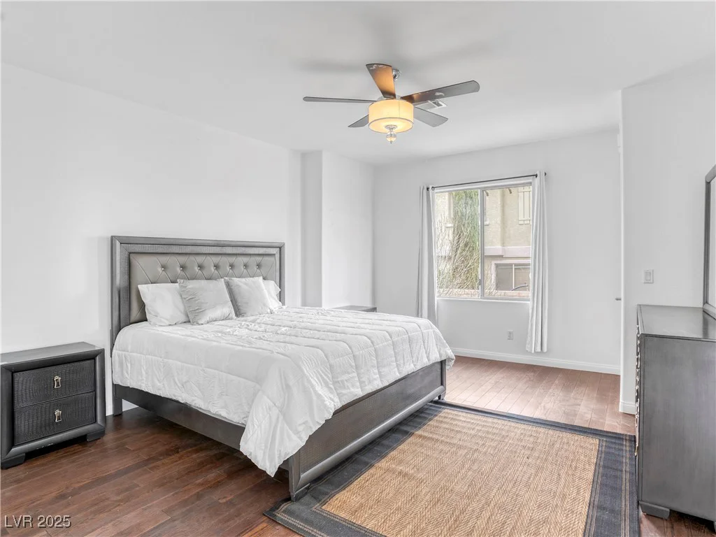 11820 Calle De Sol, Las Vegas, NV 89138