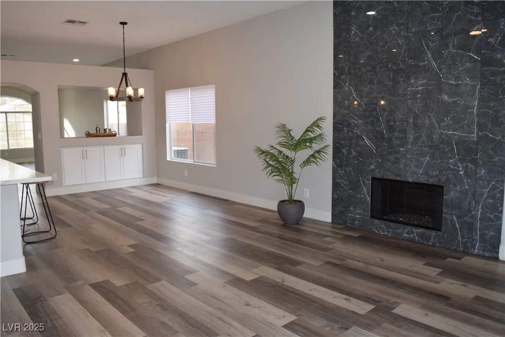 1908 Quail Point, Las Vegas, NV 89117