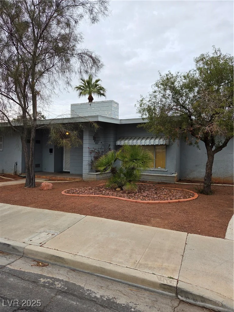 569 Canosa, Las Vegas, NV 89104